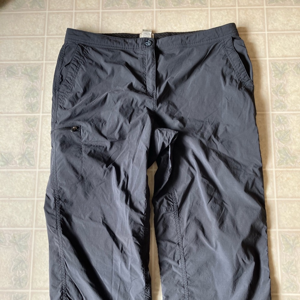 Ll bean Nylon Adjustable Waist Nylon Capri Pants